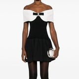 Off-shoulder Waist Trimming Knitted Dress