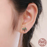 Heart stud earrings - WOMONA.COM