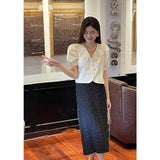 Slim A-line Skirt With Hips - WOMONA.COM