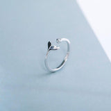 Fishtail Index Finger Ring - WOMONA.COM