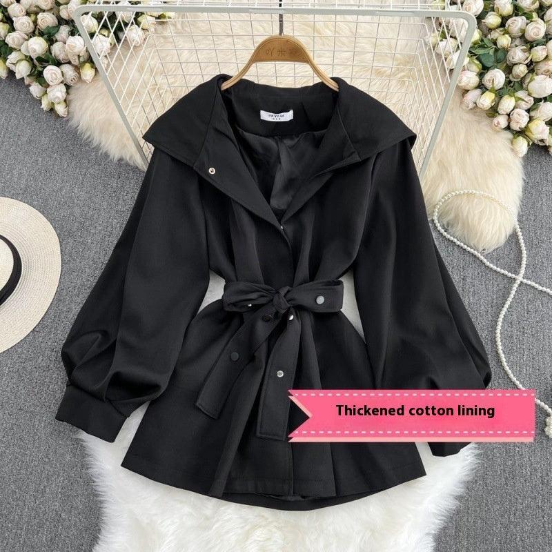 Women’s hooded trench coat in black with tie belt and thick inner lining