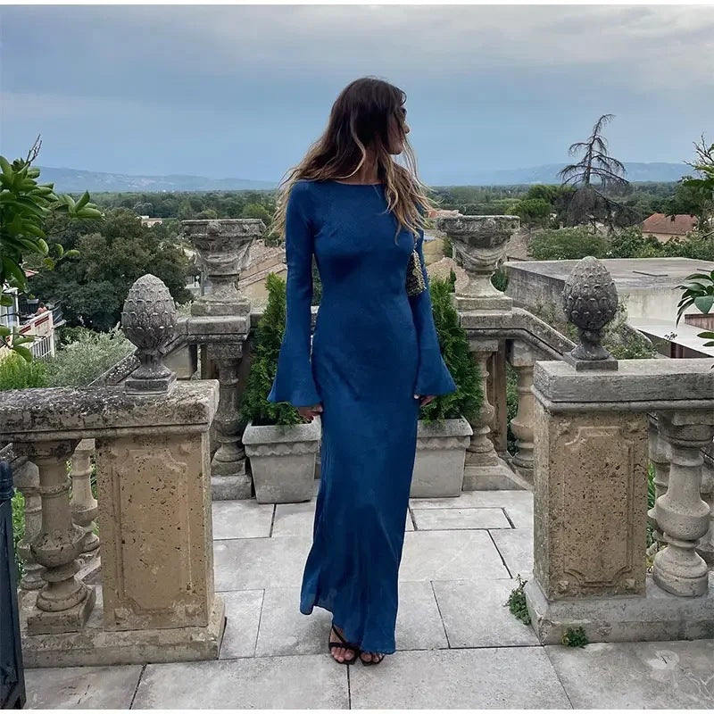 Elegantes Kleid im schmalen Schnitt mit Glockenärmeln für Damen