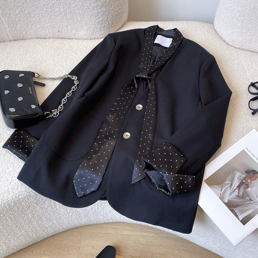 Black petite blazer jacket with polka-dot shirt and long tie, button-front