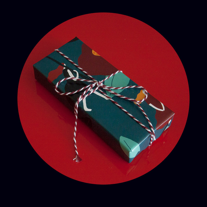 Christmas gift waterproof gift wrapping paper - WOMONA.COM
