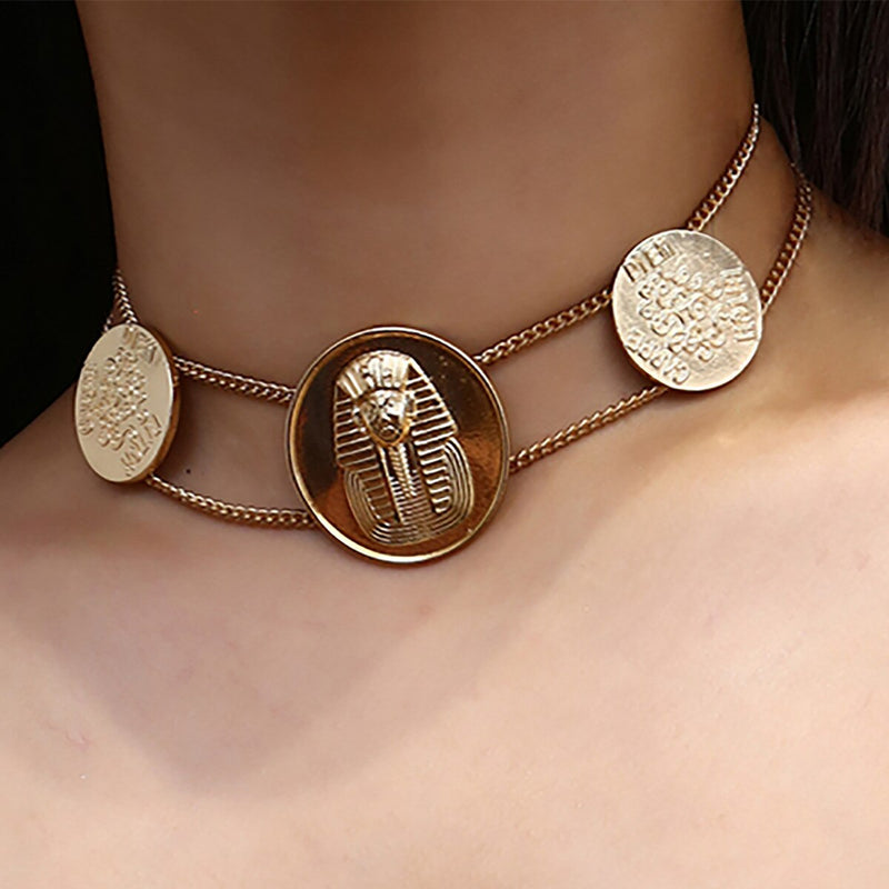 Embossed Geometric Necklace - WOMONA.COM