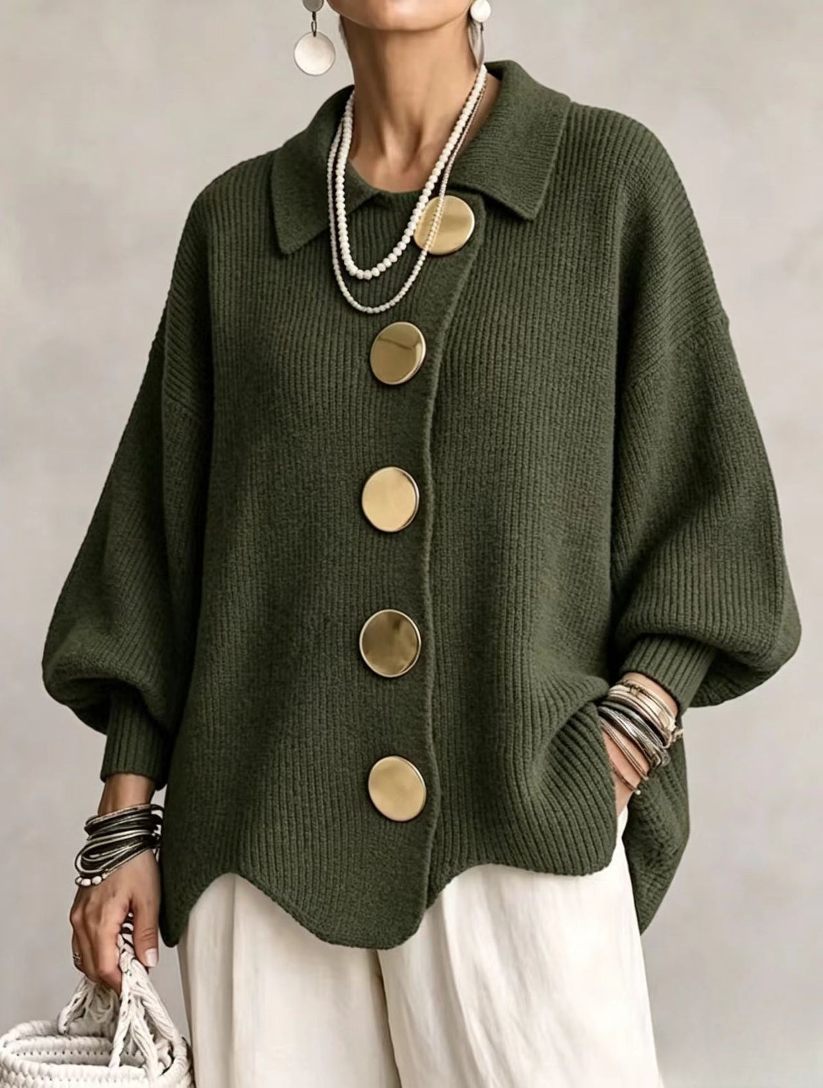 Women's lapel button-detail knit top