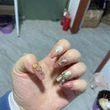 Fake Nails Patch Can Be Taken With Butterfly - WOMONA.COM