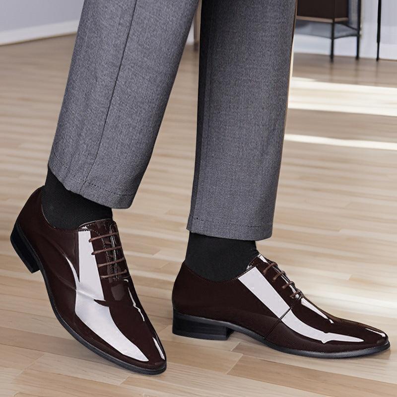 Brown men's lace-up shoes with white side panels and brown laces, low block heel