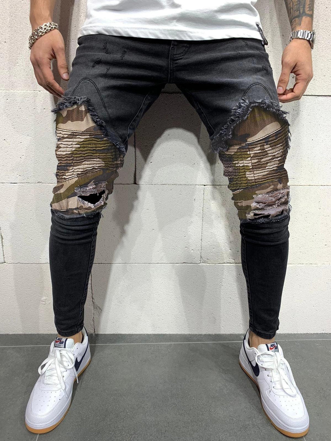 Men's Pleated Camo Slim Jeans