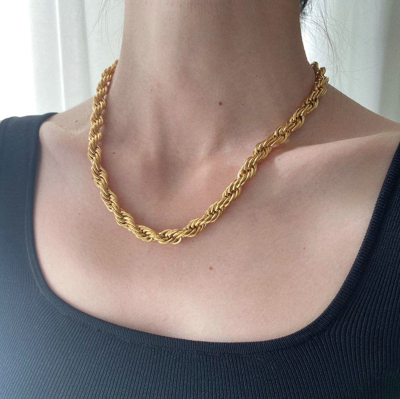 Romeo Twisted Rope Chain Necklace - WOMONA.COM