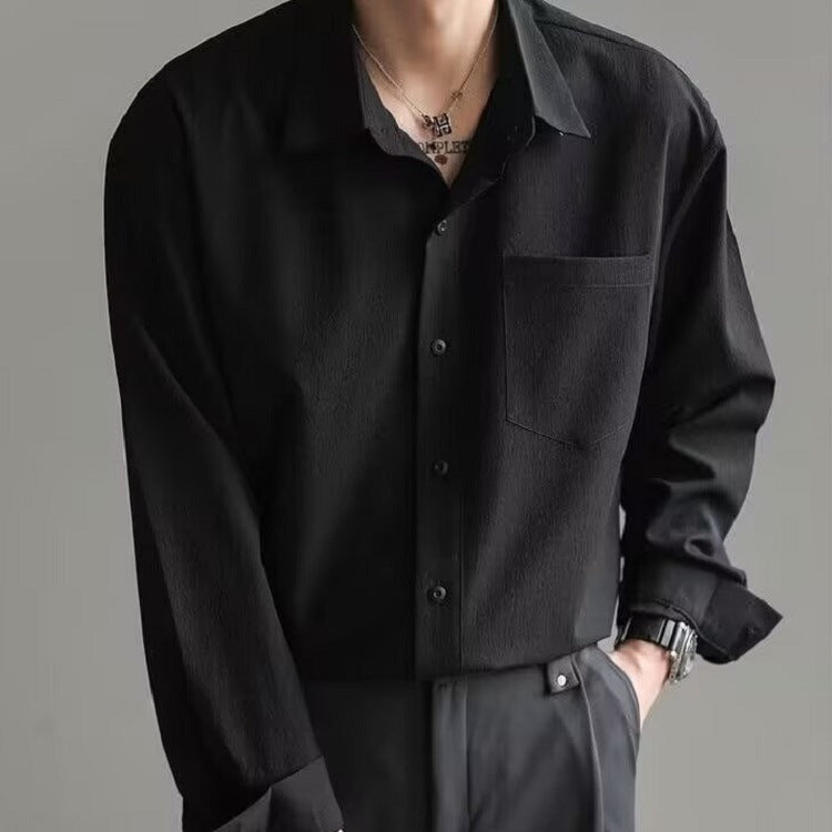 Men's long-sleeve button-up shirt, black, chest pocket with buttoned cuffs