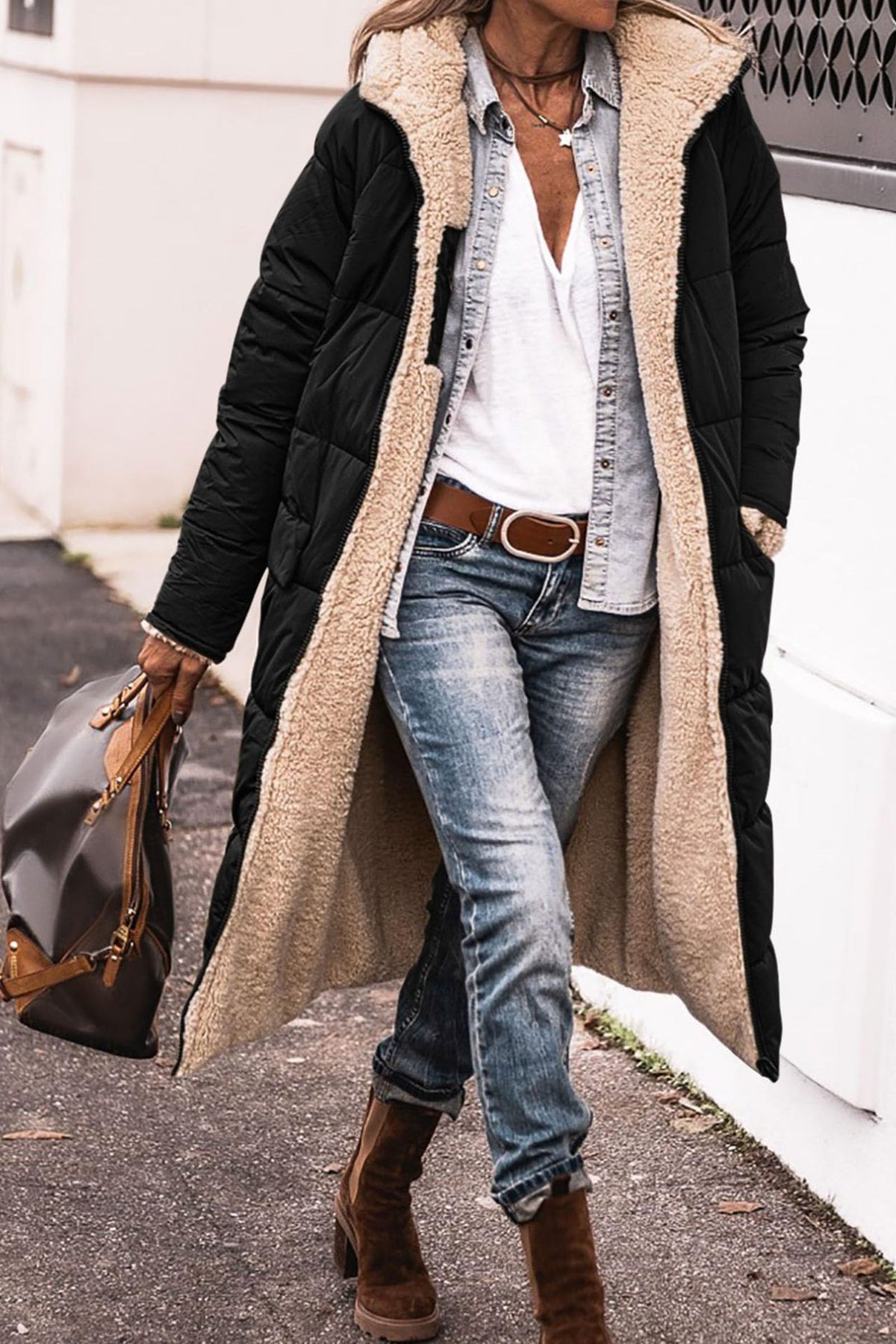 Women's hooded raglan-sleeve pocket coat