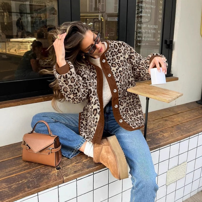 Abrigo con estampado de leopardo estilo hipster de moda urbana para mujer