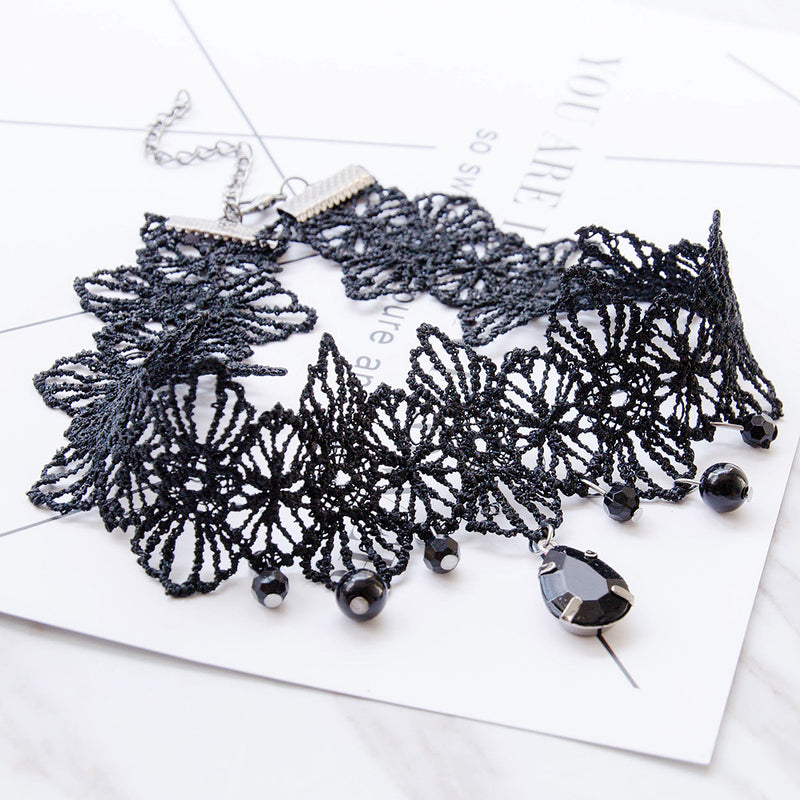 Lace necklace - WOMONA.COM