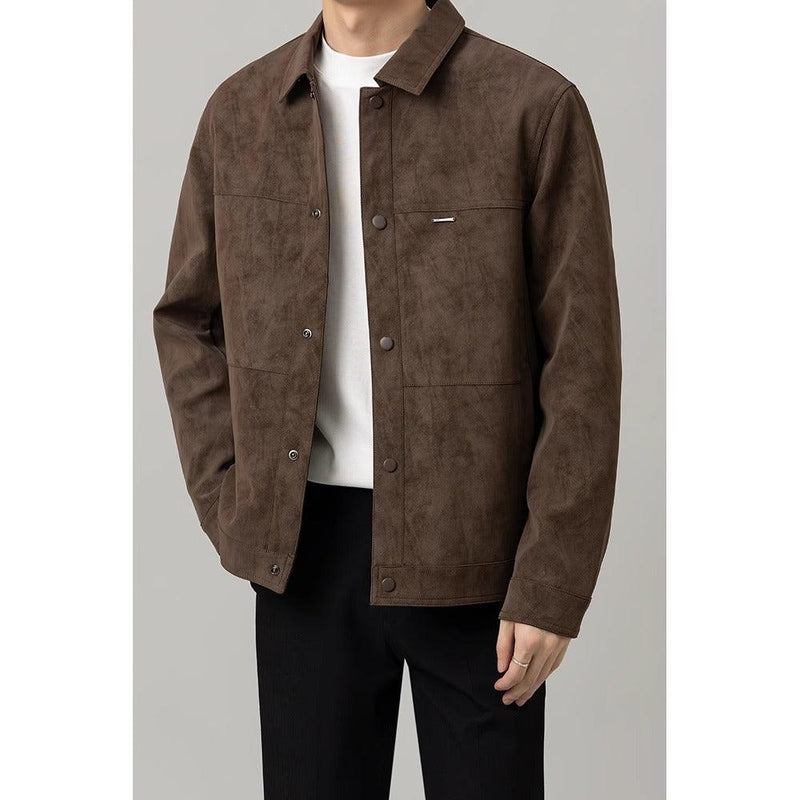 Chaqueta corta ligeramente madura para hombre