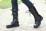 Lange High-Top-Martin-Stiefel aus Lackleder