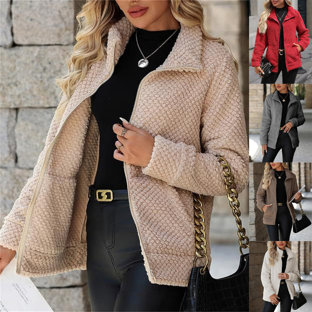 Women’s beige padded zip-up fleece-lined jacket with lapel and front pockets