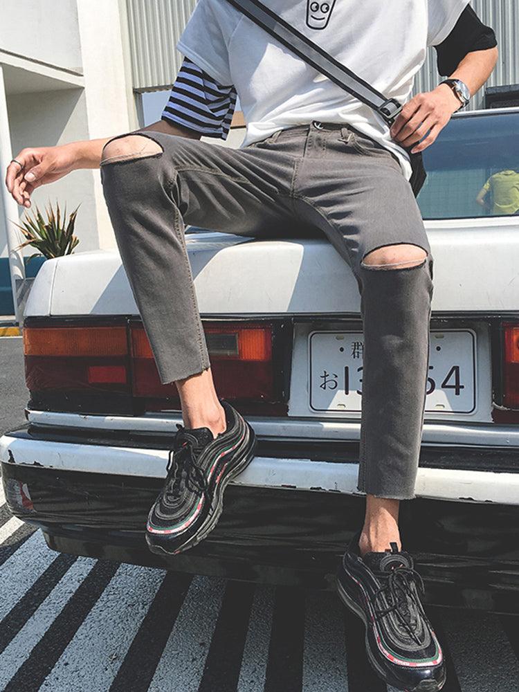 Nine-Point Knee Hole Jeans For Men - WOMONA.COM