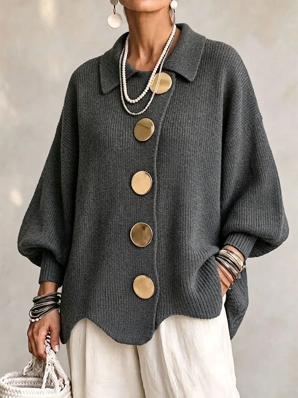 Women's lapel button-detail knit top