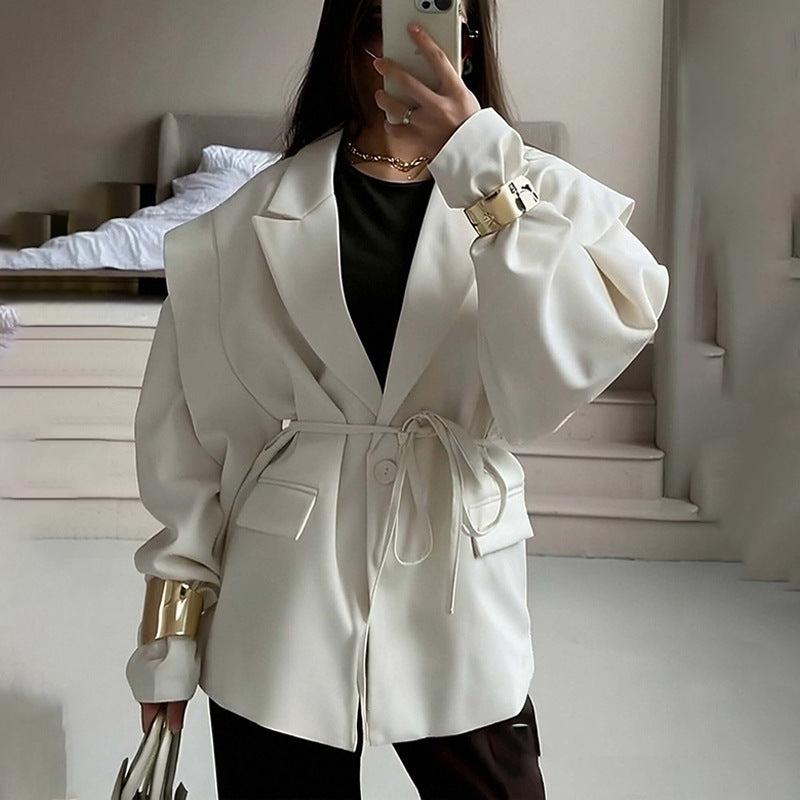 White V-neck tie-waist coat with long sleeves and flap pockets, loose fit
