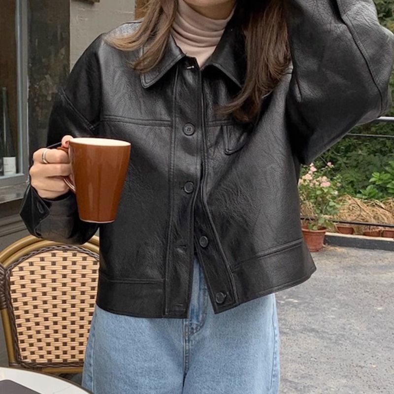 Women's lined cropped faux leather button jacket