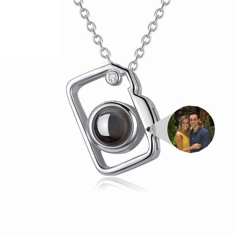 Camera Shaped Customized Photo Projection Necklace - WOMONA.COM