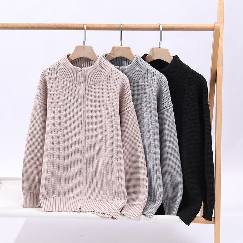 Men's knitted cardigan jacket set on hangers: light khaki, gray, and black with zipper