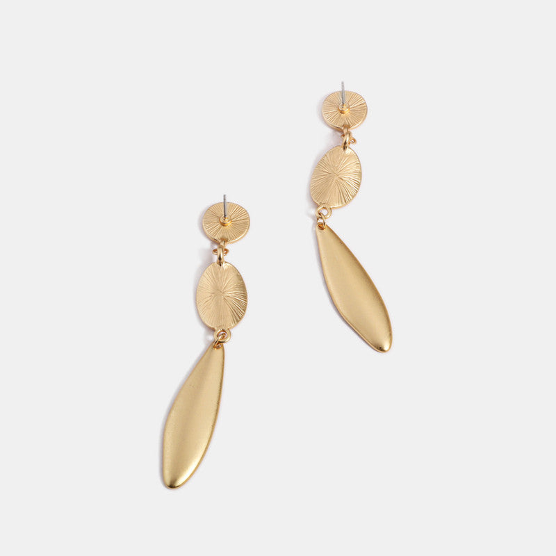 Long Simple Retro Alloy Leaf Earrings - WOMONA.COM