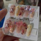 Fake Nails Patch Can Be Taken With Sweet Pet Rabbit - WOMONA.COM