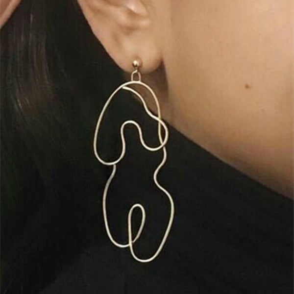 Exaggerated twisted body earrings - WOMONA.COM