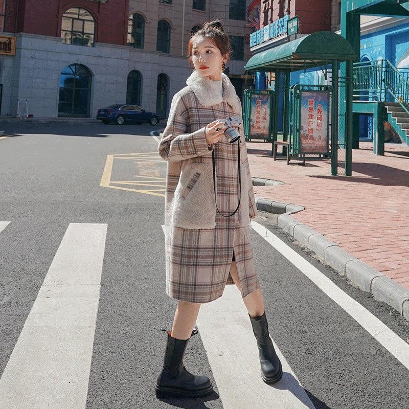 Mid-length tartan coat with lamb wool panel, sherpa-style collar, button front