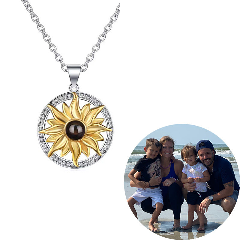 Projection Fashion Personality Women's Necklace - WOMONA.COM