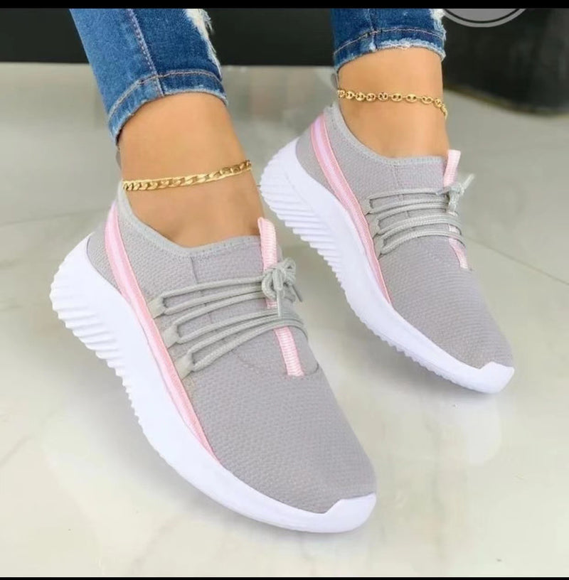 Zapatillas deportivas de rayas para mujer