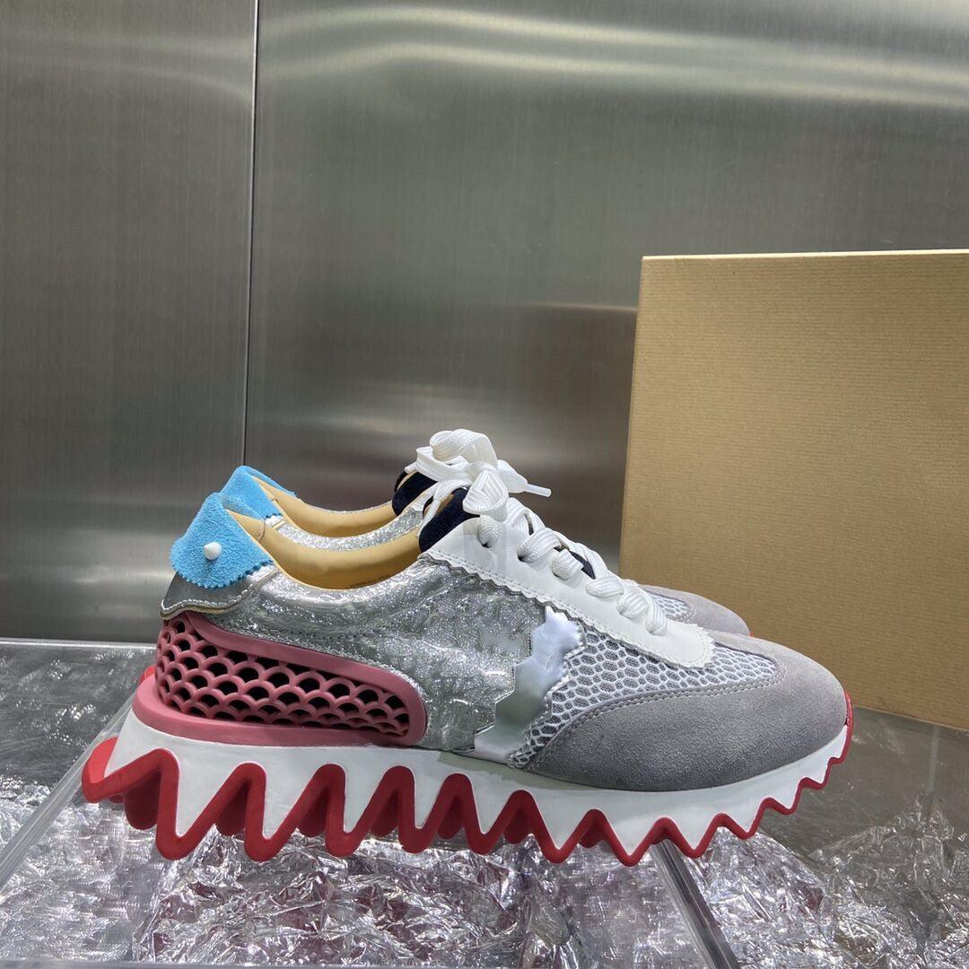 Women's low-top sneakers, white and grey upper with blue detail and red zigzag thick sole