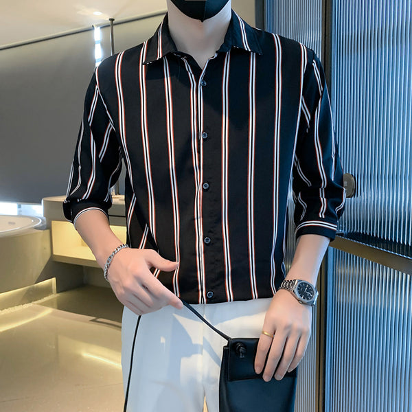 Light Cooked Style Shirt For Men With Black And White Stripes