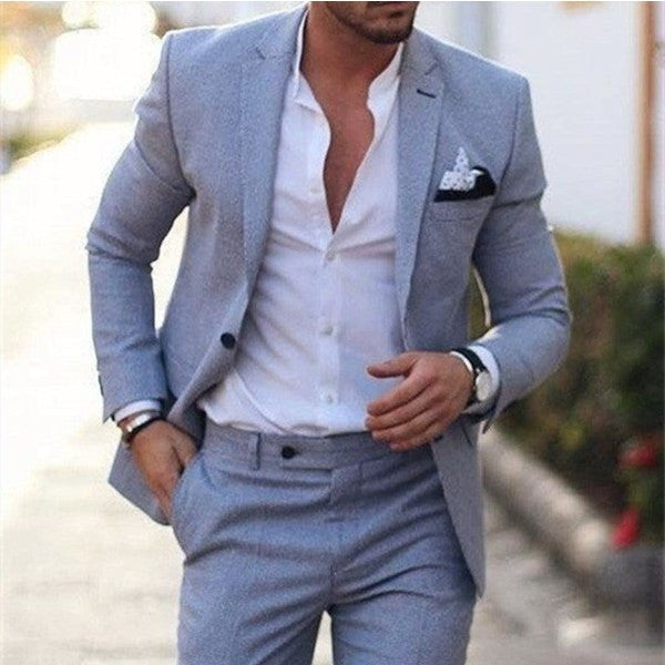 Men's linen two-piece suit in light blue
