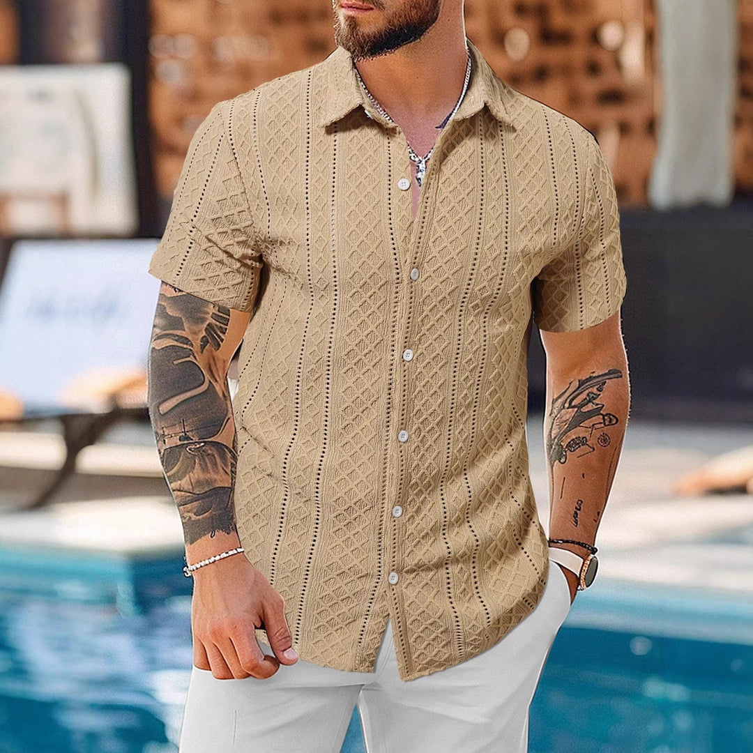 Men's short-sleeve solid lapel button-up shirt, light beige with vertical textured pattern