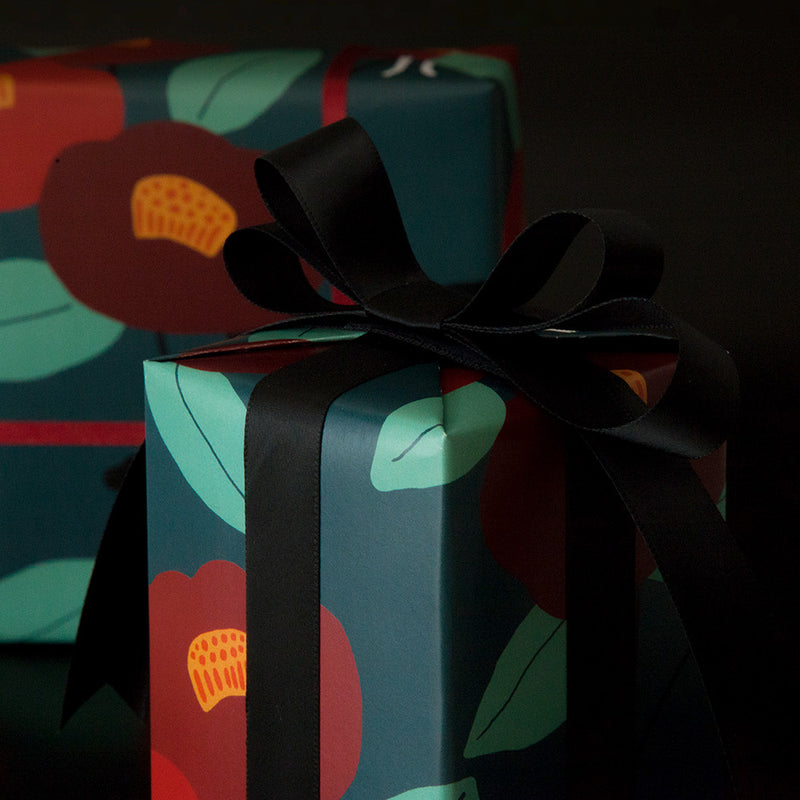 Christmas gift waterproof gift wrapping paper - WOMONA.COM