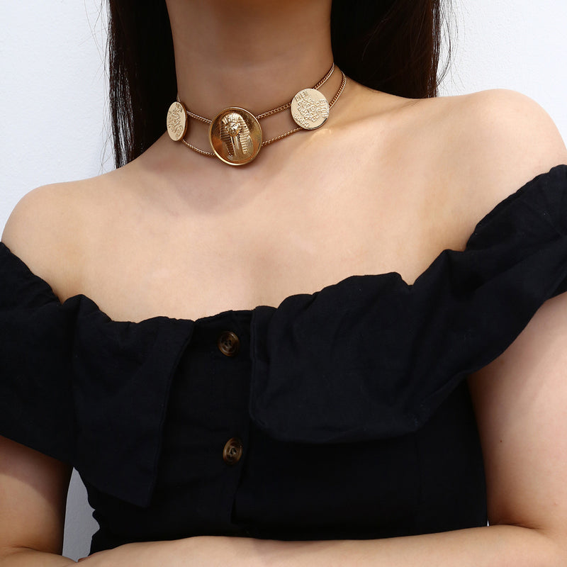 Embossed Geometric Necklace - WOMONA.COM