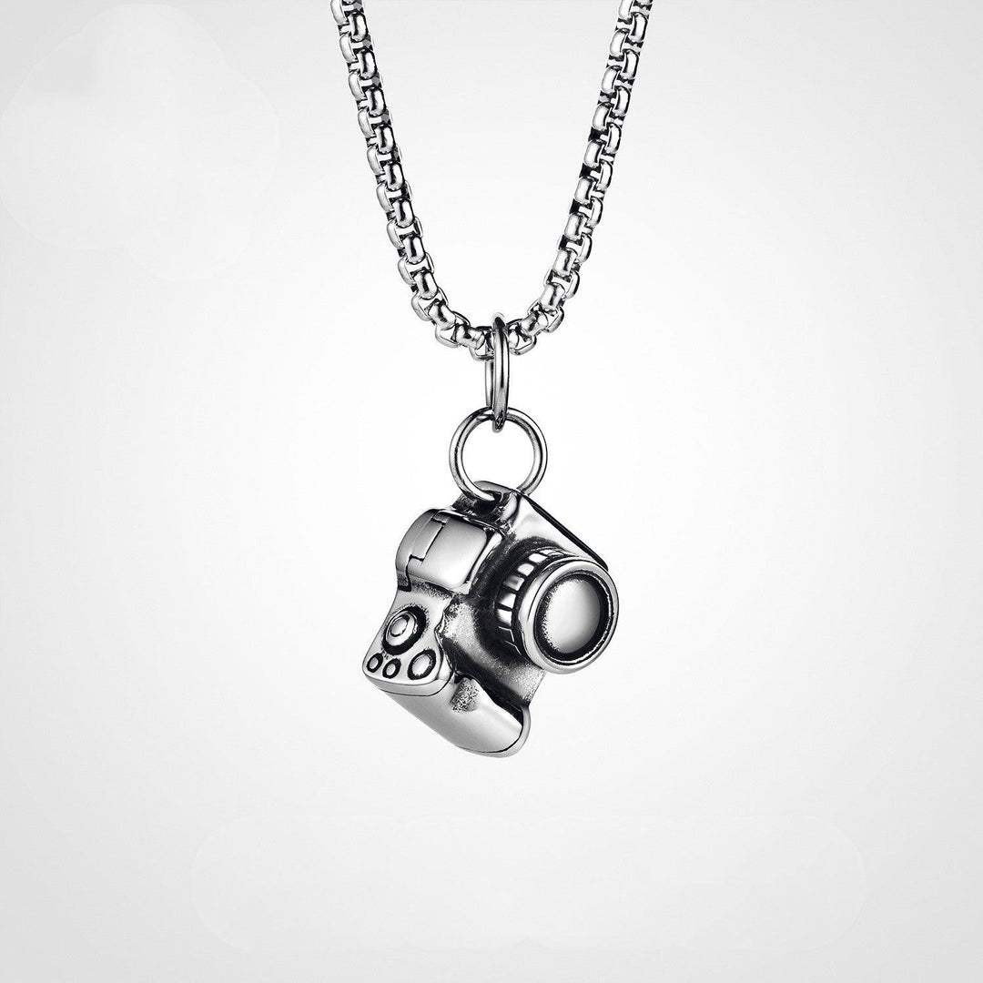 Retro SLR camera necklace hip-hop simple clavicle chain - WOMONA.COM