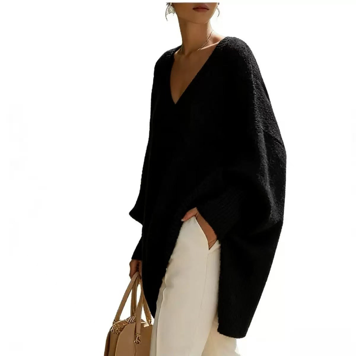 Women's relaxed V-neck pullover sweater