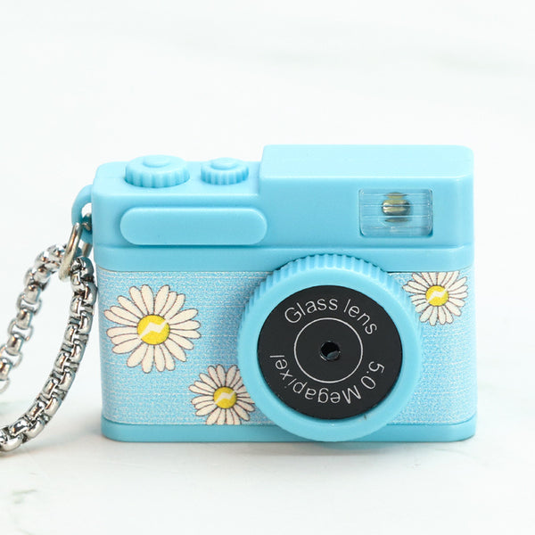 Daisy Mini Camera Necklace LED Sound And Glow - WOMONA.COM