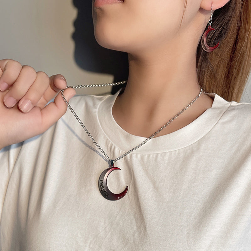 Moon Knight Pendant Necklace - WOMONA.COM