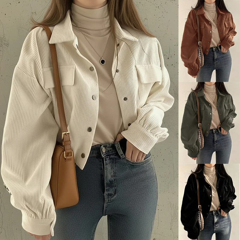 Women’s lapel corduroy jacket in light cream, snap buttons, chest pockets, long sleeves