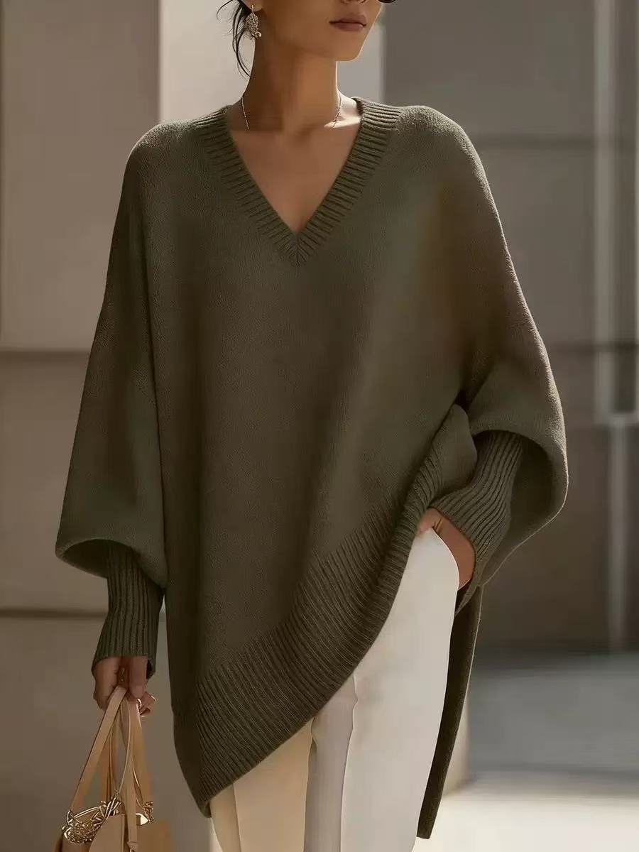 Women's relaxed V-neck pullover sweater