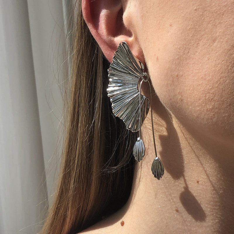 Scallop Leaf Earrings - WOMONA.COM