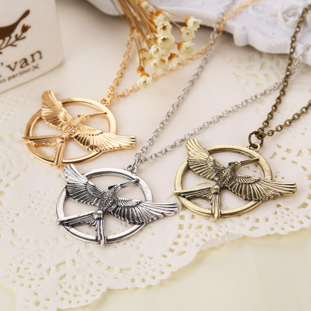 Bird Emblem Pendant Necklace