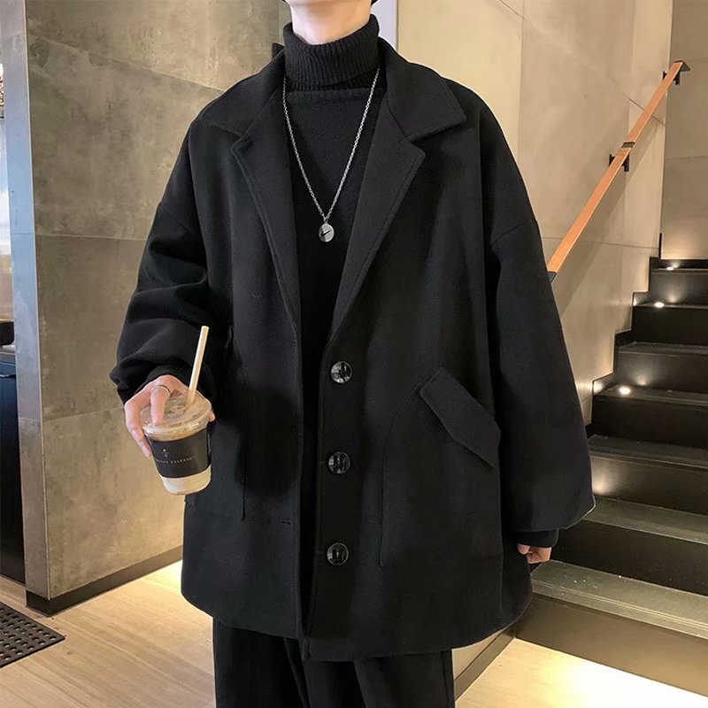 Men's relaxed-fit trench coat, black, single-breasted with large flap pockets