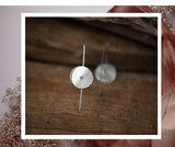 Simple earrings - WOMONA.COM