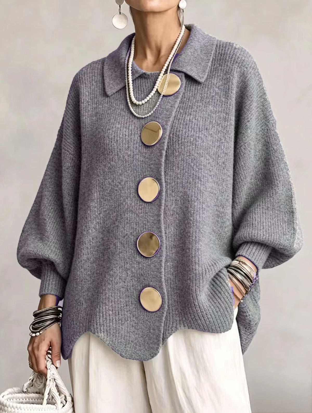 Women's lapel button-detail knit top